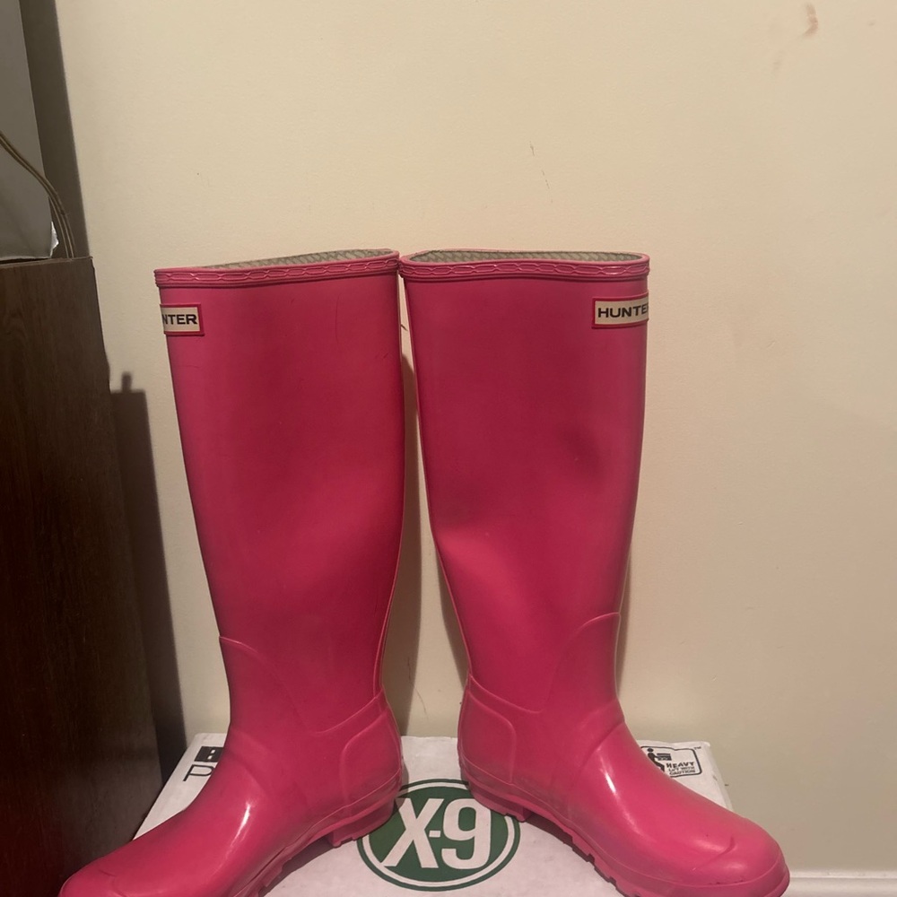 Hunter Pink Waterproof Rain Boots - Picture 5 of 7